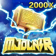 Người chơi vui vẻ bên máy slot game tại bet169 win